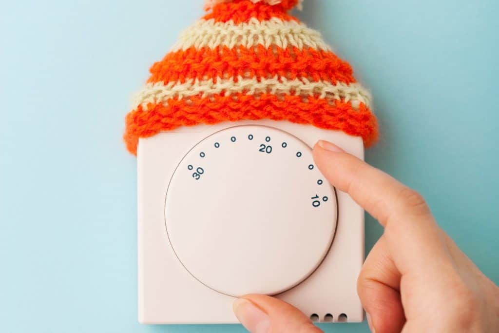 5 Reasons Why Your Furnace Keeps Turning On and Off 1