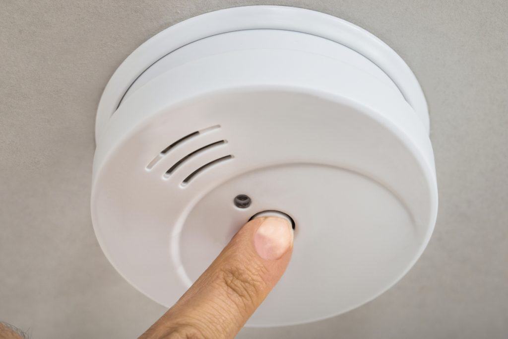 test smoke alarm